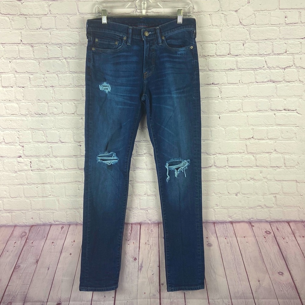 Abercrombie & Fitch Men's Rostin Athletic Skinny Blue Jeans. Size: 29 x 32